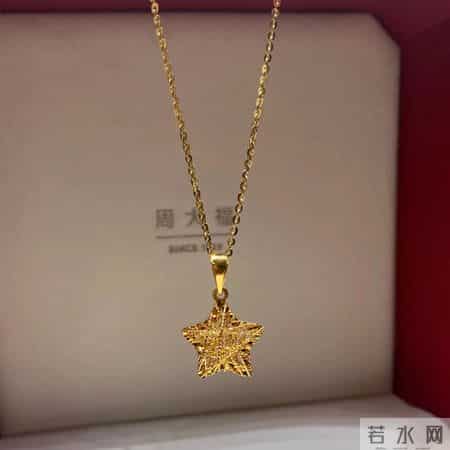 绝了，戴上这5款黄金项链黄金吊坠，气质提升一大圈！