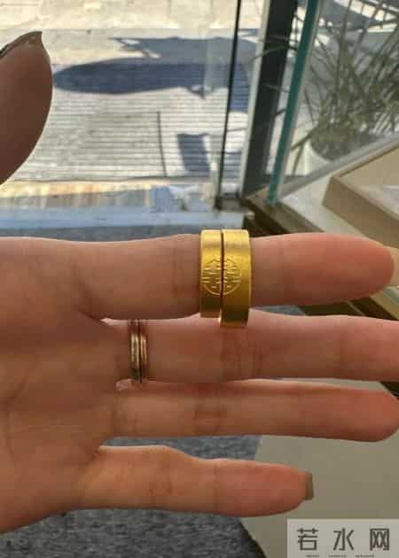 为什么聪明人都选择厚重的金戒指？原因很现实