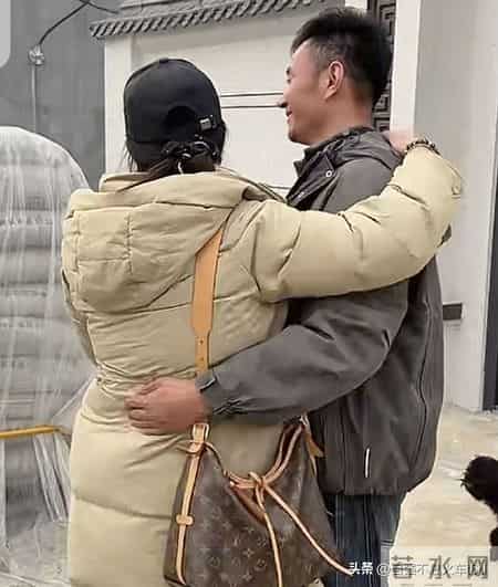 厉爸妈没有帮厉大哥带小孩其实是有原因的，从这点就能看得出来