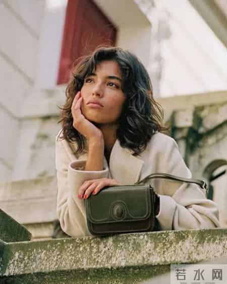 今年流行的大衣，短一截更时髦！