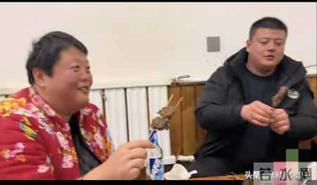 小二姐更新：开心回山东娘家，姐弟仨相聚，放飞自我 网友：又胖了