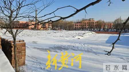 辽宁一高中宿舍使用近15年后，因“存疑的工程质量”问题引发刑事案件，“学生搬离”被指成事故