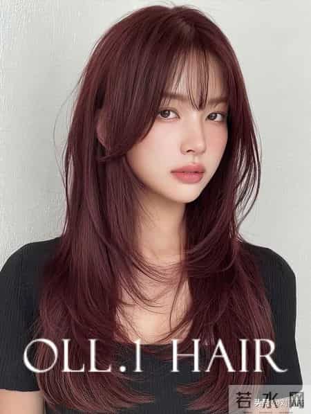 韩式层次发型：不费力的精致氛围感