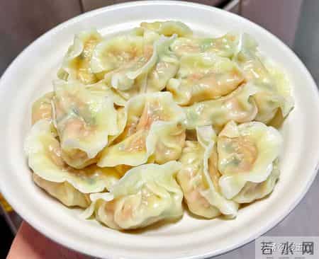 冬天，这菜使劲吃！包饺子一口一个真鲜美，多吃增强体质，别不懂