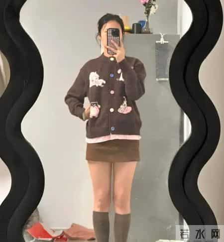 扔了99件旧衣才知道，秋冬衣服要尽量“6不买”，买错显老没气质