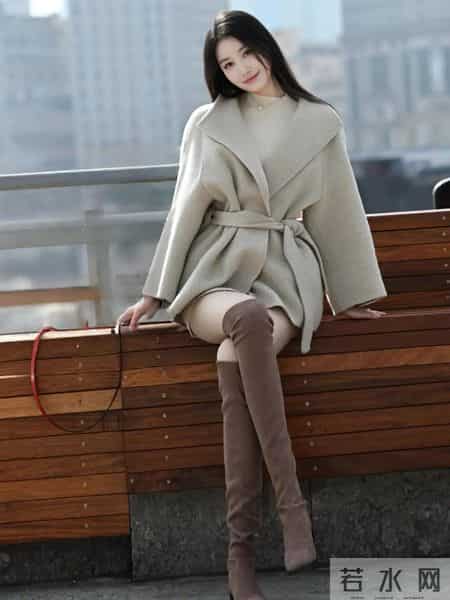 一双长筒靴就能解决了的问题，还要什么光腿神器？