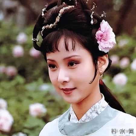 结婚23年她的内衣都是丈夫洗，在丈夫入狱后，她为夫还债三千万