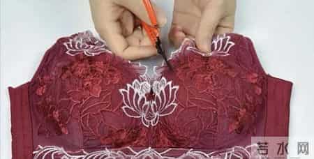 家里有现金的要留意，现在清楚还不迟，别不当回事，涨知识了