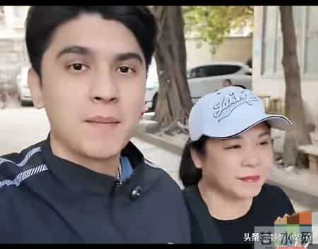 小麦回国后：着急爸爸联系不上，想攒钱接回国，麦妈态度说明一切