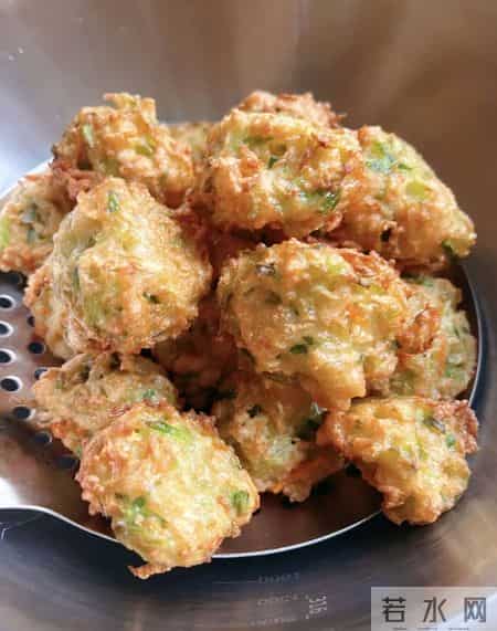 老家河南过年炸货清单！6样全齐才叫年，最后一个我从小疑惑到大