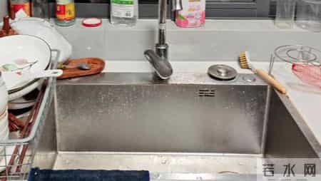 明天是腊月初九，不管有钱没钱，记得“吃二样，做二事”，人旺财旺福运也旺