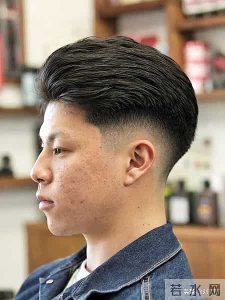 美式复古渐变短发：硬朗线条里的复古与个性狂欢