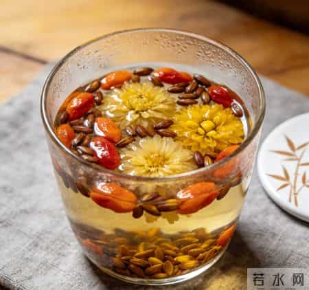 每天吃两口,给肝脏“洗个澡”,排净肝毒,脸色不黄、身体不淤