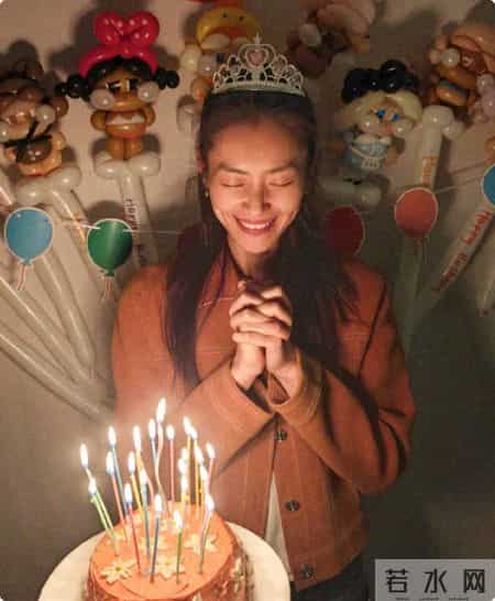 巴黎这一夜，周迅惊艳亮相，刘雯脸部瘦脱相，金高银松弛感拉满