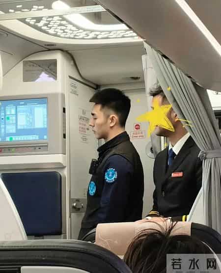 飞机上的安全员老公真的绝了！
