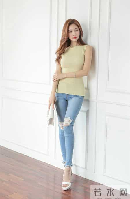 针织衫+牛仔裤的日常美学