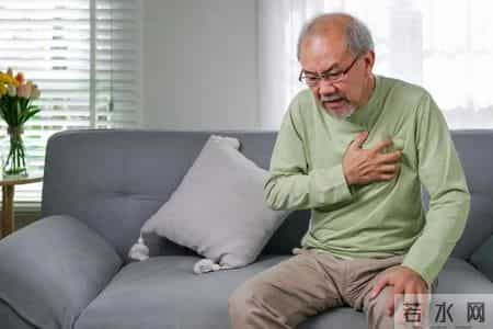 医生直言：若每天只吃两顿饭，不出半年，身体或有这几种变化！