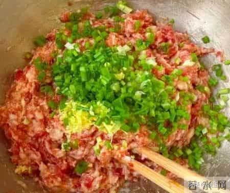 冬天，这菜使劲吃！包饺子一口一个真鲜美，多吃增强体质，别不懂