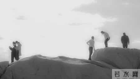 人到中年才顿悟：不论男女，只要有过一次背叛，晚年只剩两种活法