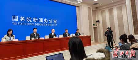 农业农村部就长江禁渔答长江日报记者问:查处了一批大案要案