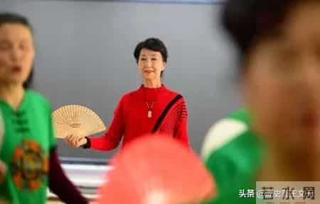 八十岁的兰州模特奶奶，走向了世界