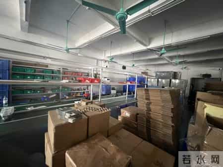 成本150元售价2400元，19人制售假冒品牌吹风机被上海警方抓获