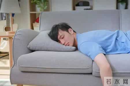 还清房贷的中年人，突然不会活了