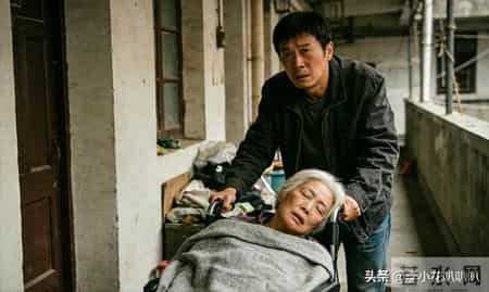 坐月子，婆婆让我洗尿布做饭，1年后婆婆瘫痪，老公想让我伺候！