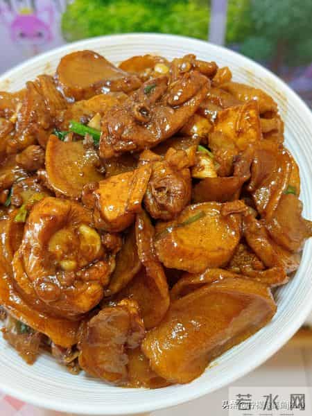 “腊八不养阳，一年都白忙”，今日腊八，有钱没钱，多吃这4样