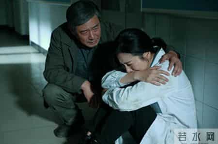 我55岁绝经3年，搬去乡下后竟又开始孕吐，去医院检查，老公路过走廊时跟一个女人的对话让我如坠冰窟