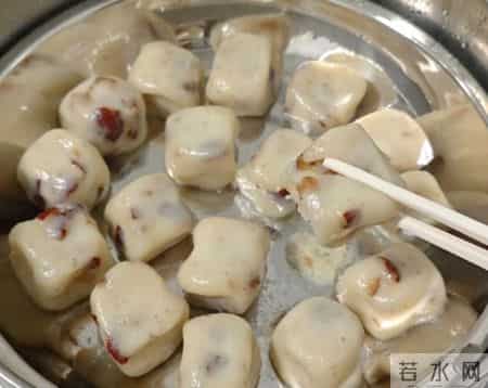 明天是腊月初九，不管有钱没钱，记得“吃二样，做二事”，人旺财旺福运也旺