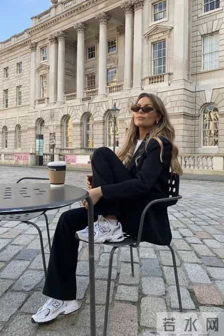 这3双运动鞋,搭什么都好看!