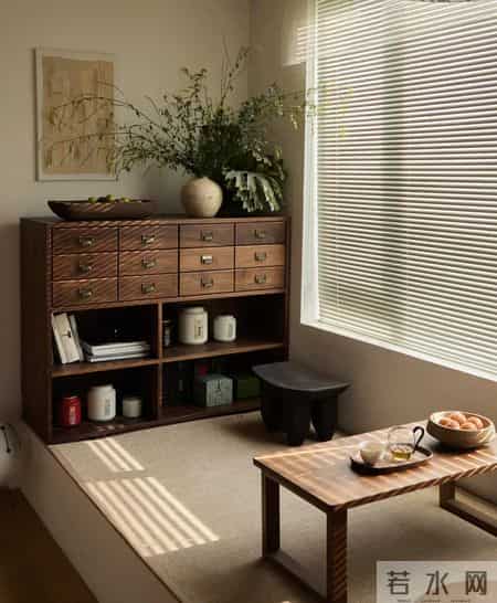 被年轻人的“飘窗邪修”惊呆了，换个思路，出乎意料的好