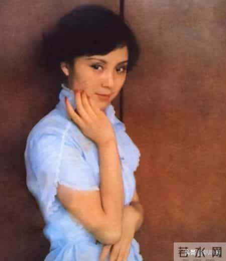 结婚23年她的内衣都是丈夫洗，在丈夫入狱后，她为夫还债三千万