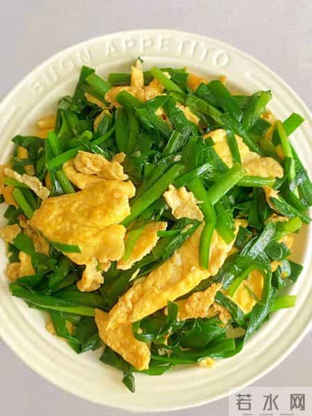 这菜隔天吃一次，一降血脂、二降血糖、三降胆固醇，别不懂