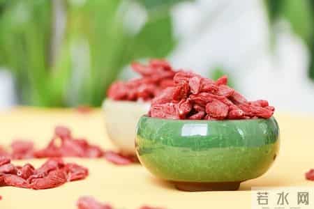 36 岁男子每天坚持喝枸杞水降血糖、养肾，3 个月后健康情况如何？