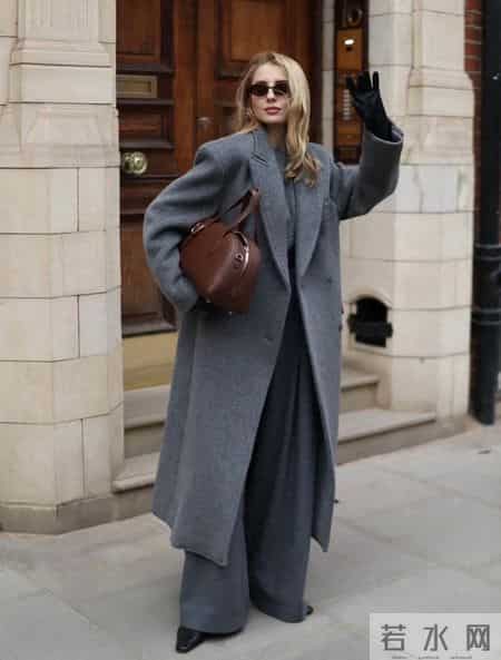 冬日超火的一组配色：灰+红，好看显高级！