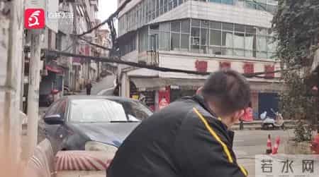 男子称家中有事急需用钱，借钱之后转身就上麻将桌，贵州民警连夜追凶查案