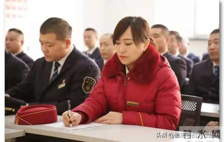 铁路职工真实收入曝光！6组数据说透，稳定才是硬底气