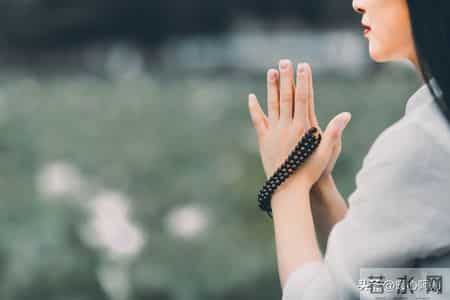 自带佛缘的女人,往往逃不过这五种迹象,哪怕占一个,也是大福气