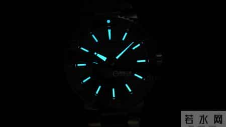 安利一块冷门但惊艳的潜水表，这绿盘绝了