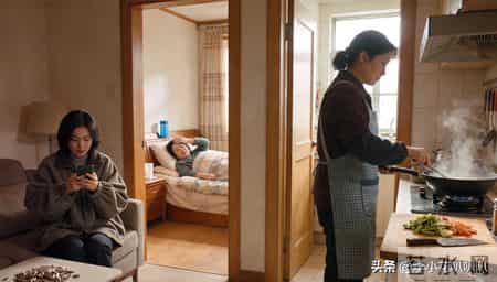 我妈一做饭就头晕，我姐天天来蹭饭，我带老婆搬出去俩月，真相了