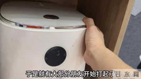 无论家里有钱没钱，冰箱上最好别放三样东西，不是迷信，回家挪走