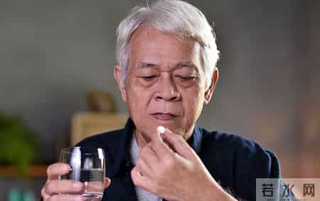 男子长服谷维素助眠一年？医生坦言：改善效果出人意料