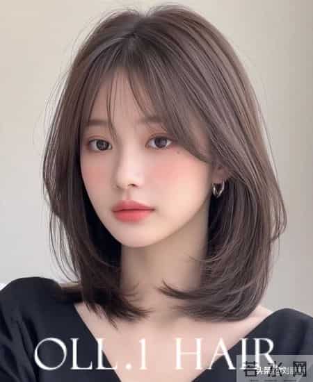 韩式层次发型：不费力的精致氛围感