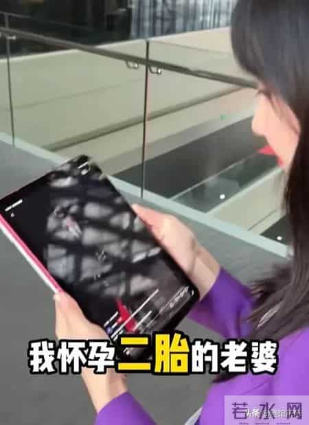 江苏主持人夫妻，同校同行还是同事，带娃播新闻，如今又喜获二胎