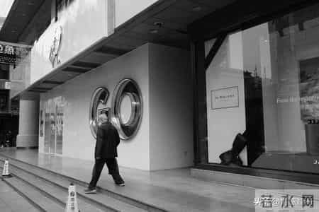 人总是要离开的,活到五六十岁死跟活到八九十岁是有本质区别的。