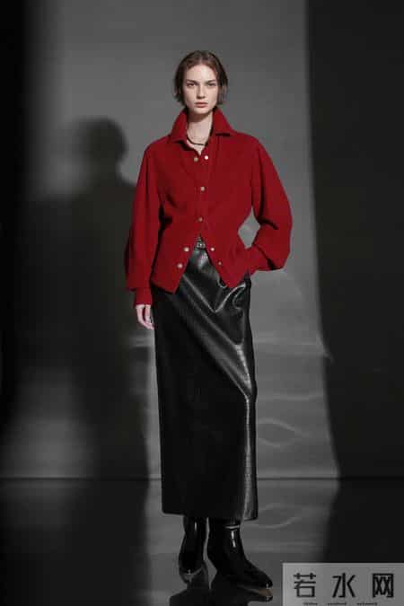 那些复古红色系穿搭 过年啦