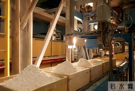 涉案百亿!国安部深夜亮剑:这一次,内鬼和黑手一个都跑不掉!