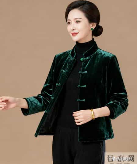 新中式续篇｜过年见人这么穿，悄悄显瘦还贵气